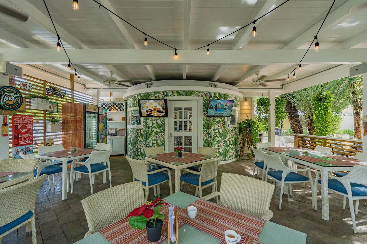 Valevalentinard - Instagram - 12th Dec 2019 19_27 UTC.jpg